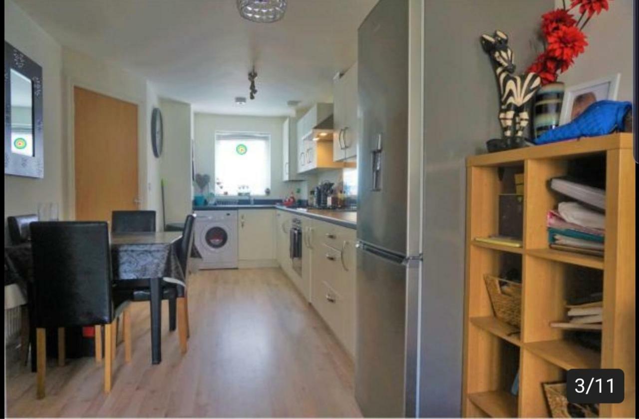 1 Private Room Close to A30 Camborne Pool Exterior foto